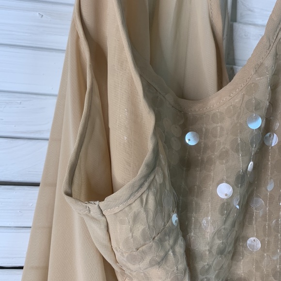 T15 Eyeshadow tan ecru with clear large sequins tank racer back with pleats sz M - Picture 5 of 12